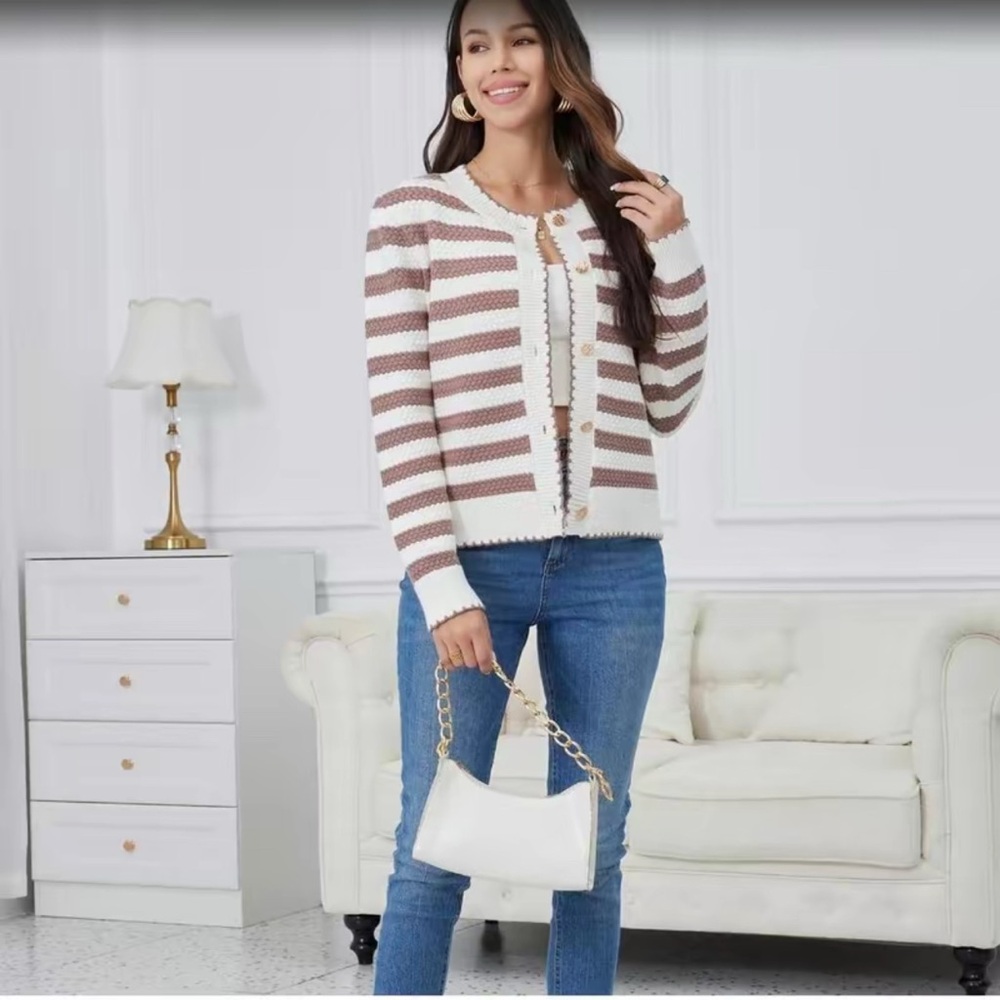 Elegant Striped Cardigan in Cream and Brown - Picture 1 of 3